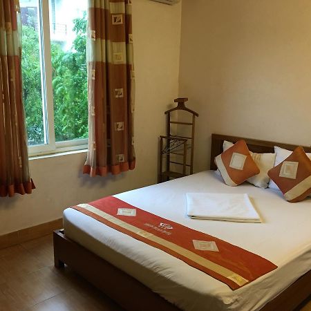 Saigon Palace Tran Quoc Hoan Hotel Hanoi Zewnętrze zdjęcie