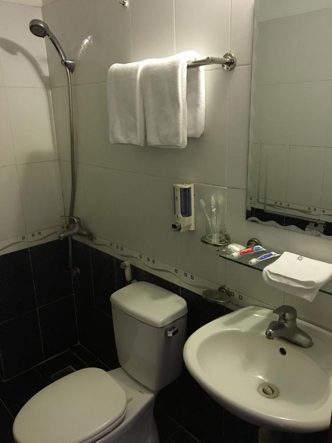 Saigon Palace Tran Quoc Hoan Hotel Hanoi Zewnętrze zdjęcie